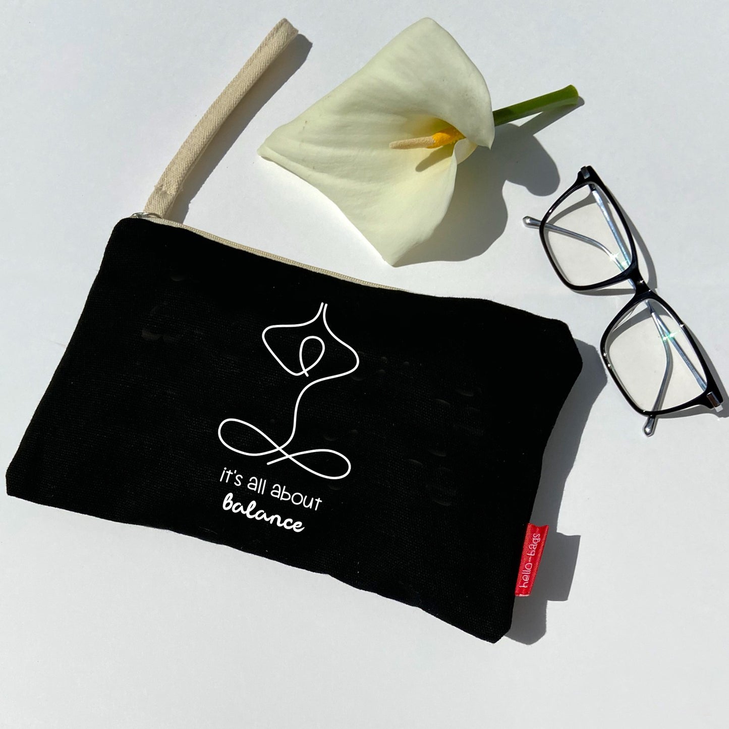 Handbags "It's all about balance" Zwart